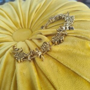 Vtg Charm Bracelet